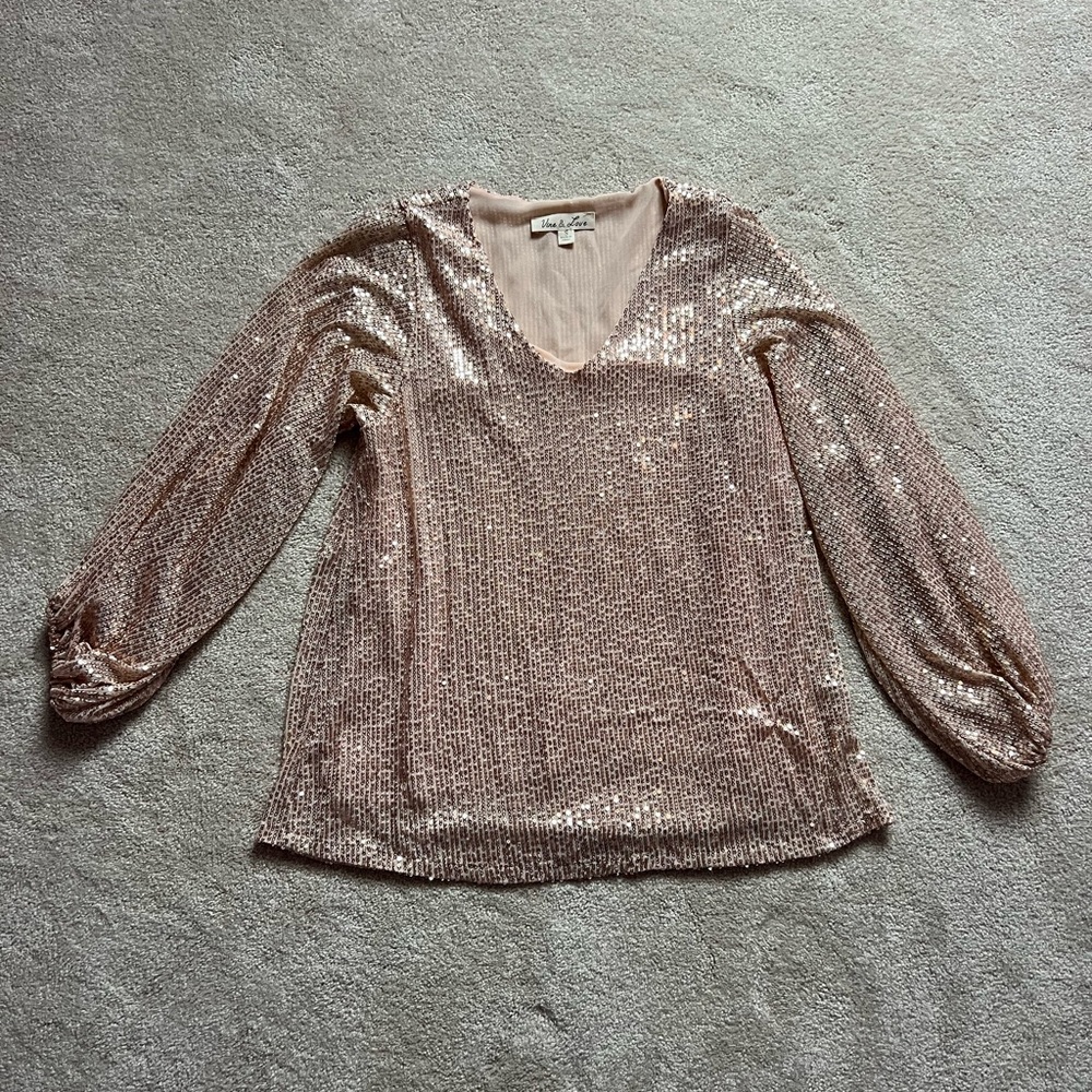Vine & Love Sequin V-Neck Blouse long sleeve - Nude/Rose Gold size S
